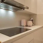 Apartment Halo Uno *