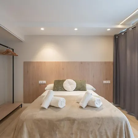 Halo Uno Apartament *