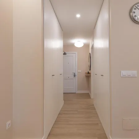 Halo Uno Apartman Vigo