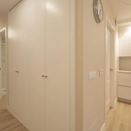 Halo Uno Apartman *