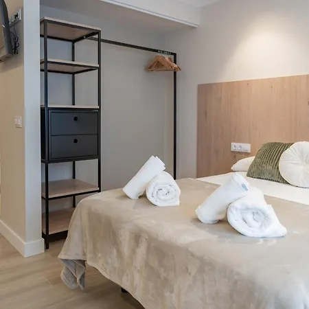 Halo Uno Apartman